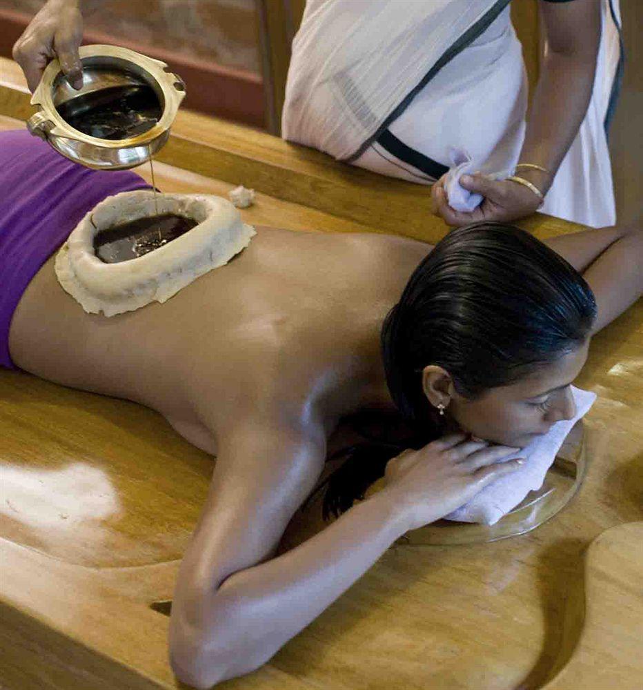 Hôtel Naturoville Ayurvedic And Yoga Retreat à Rishīkesh Extérieur photo