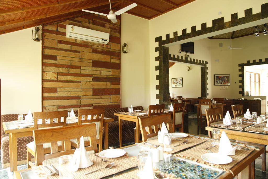 Hôtel Naturoville Ayurvedic And Yoga Retreat à Rishīkesh Extérieur photo
