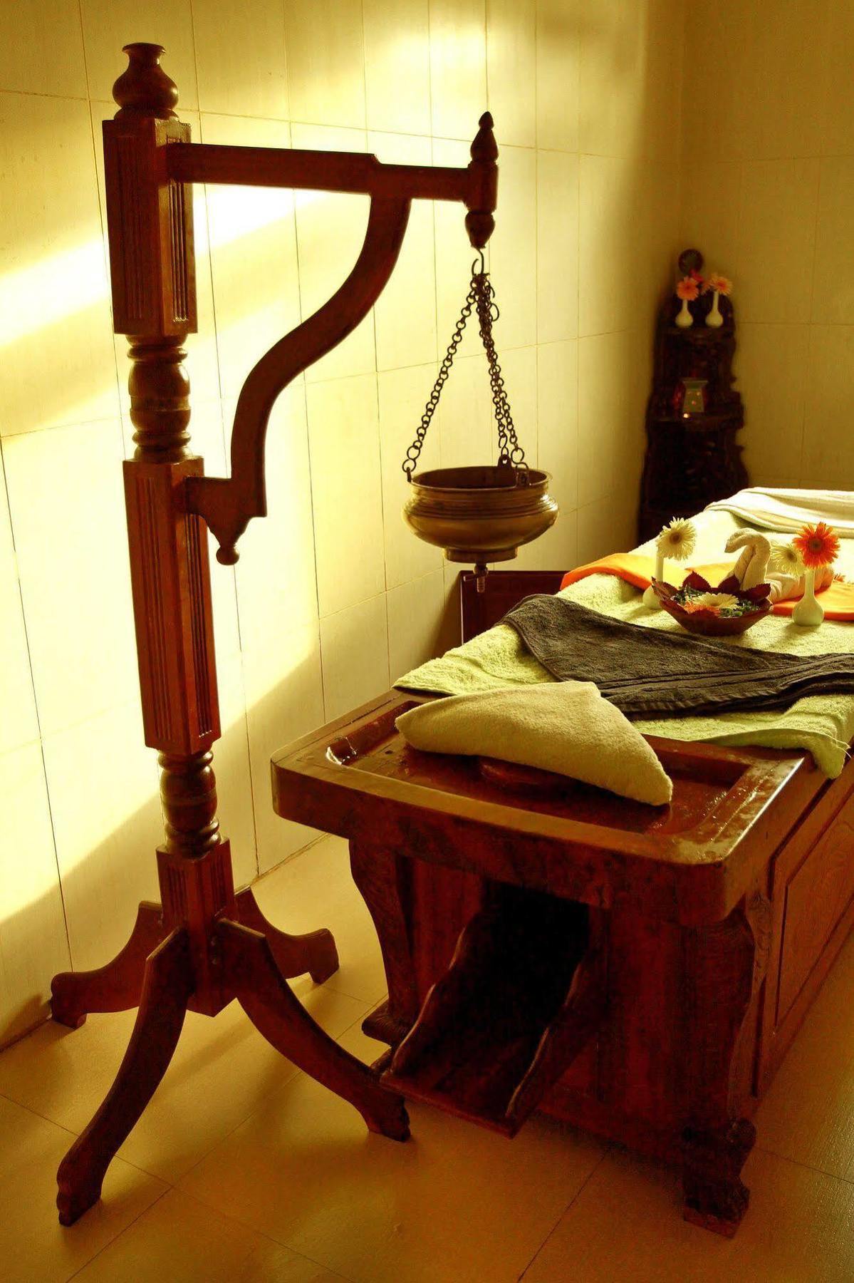 Hôtel Naturoville Ayurvedic And Yoga Retreat à Rishīkesh Extérieur photo