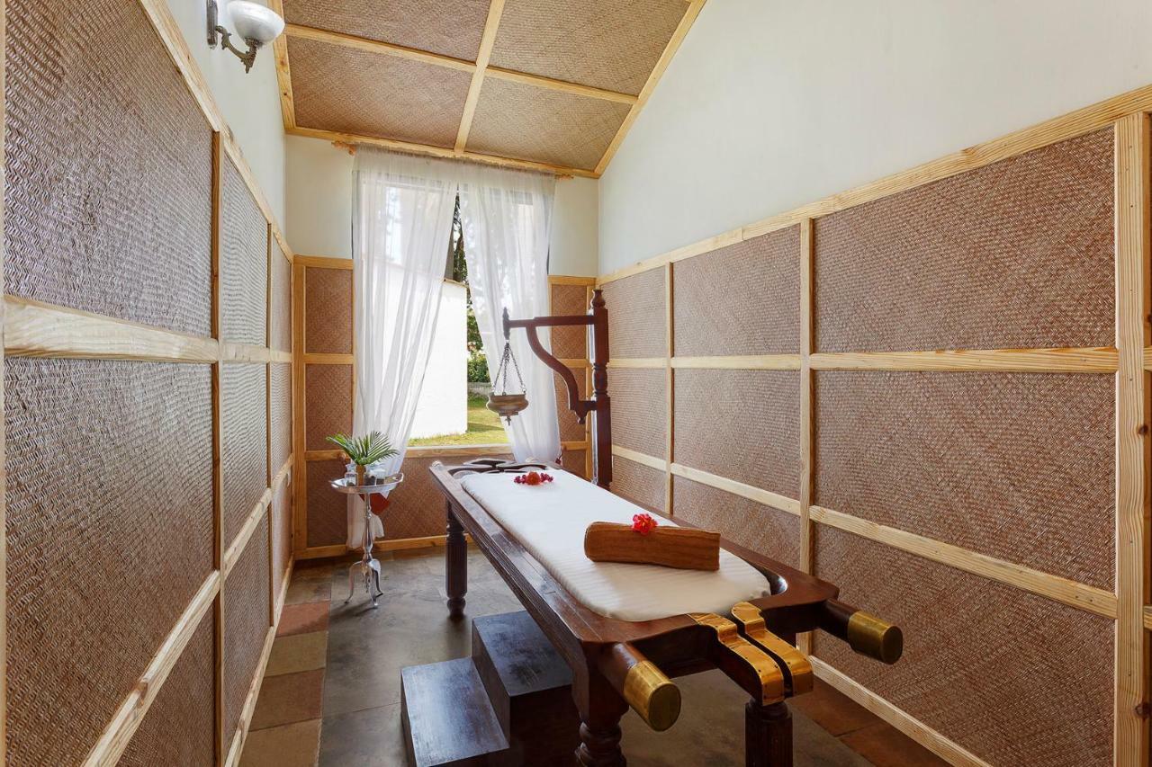Hôtel Naturoville Ayurvedic And Yoga Retreat à Rishīkesh Extérieur photo